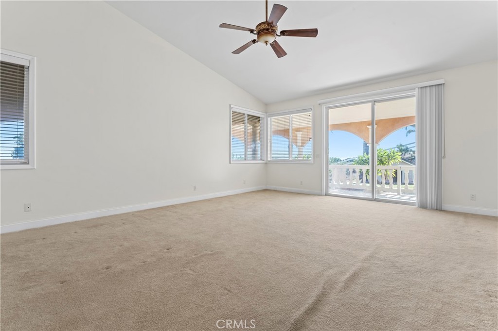 35751 Avenida La Cresta