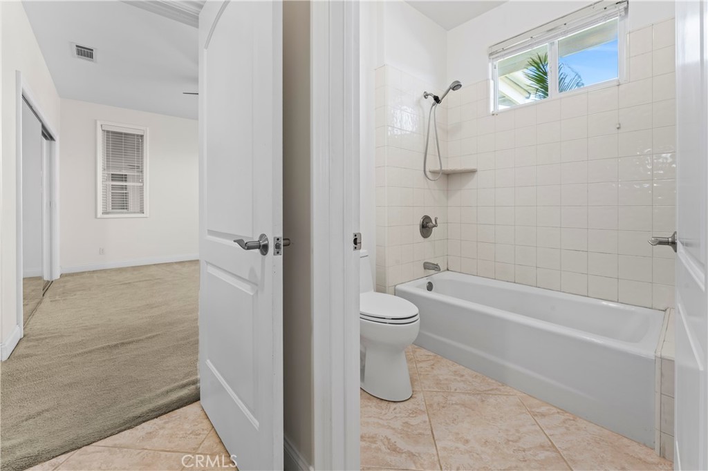 35751 Avenida La Cresta