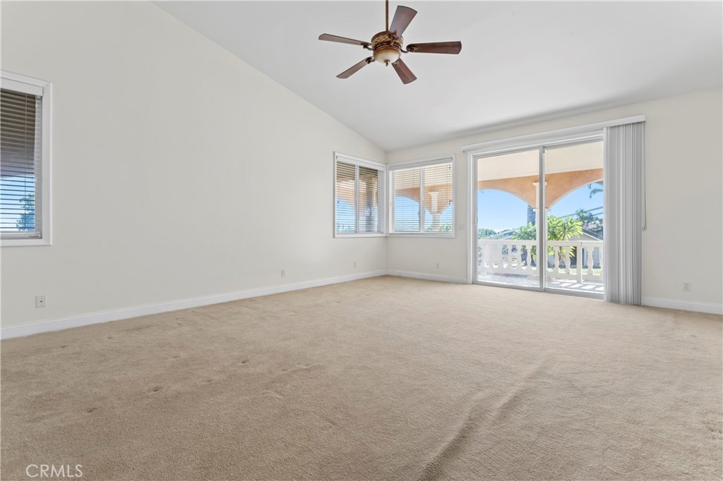 35751 Avenida La Cresta