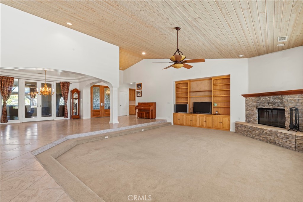 35751 Avenida La Cresta