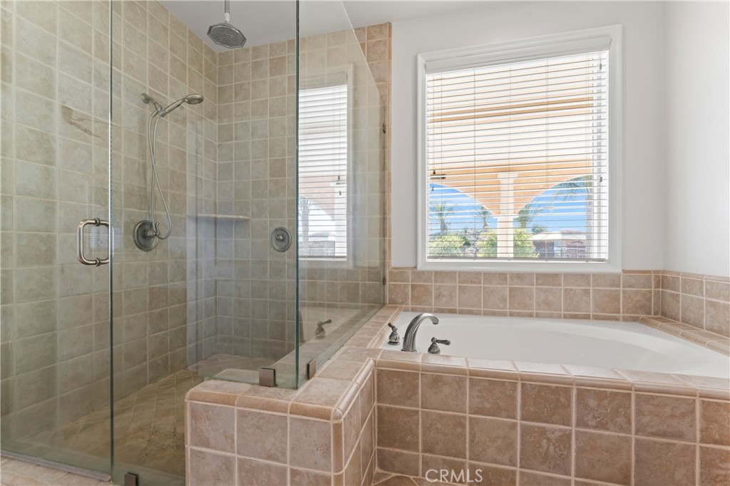 35751 Avenida La Cresta