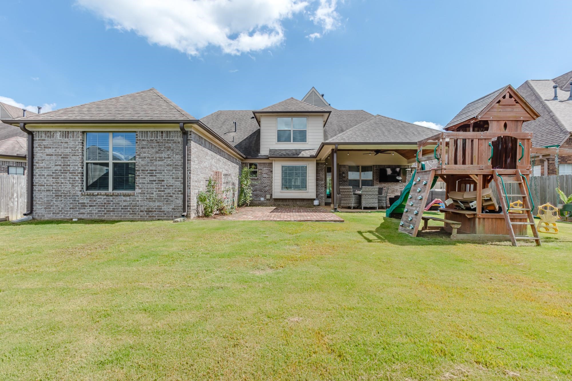 12176 BROOKS RIVER DR