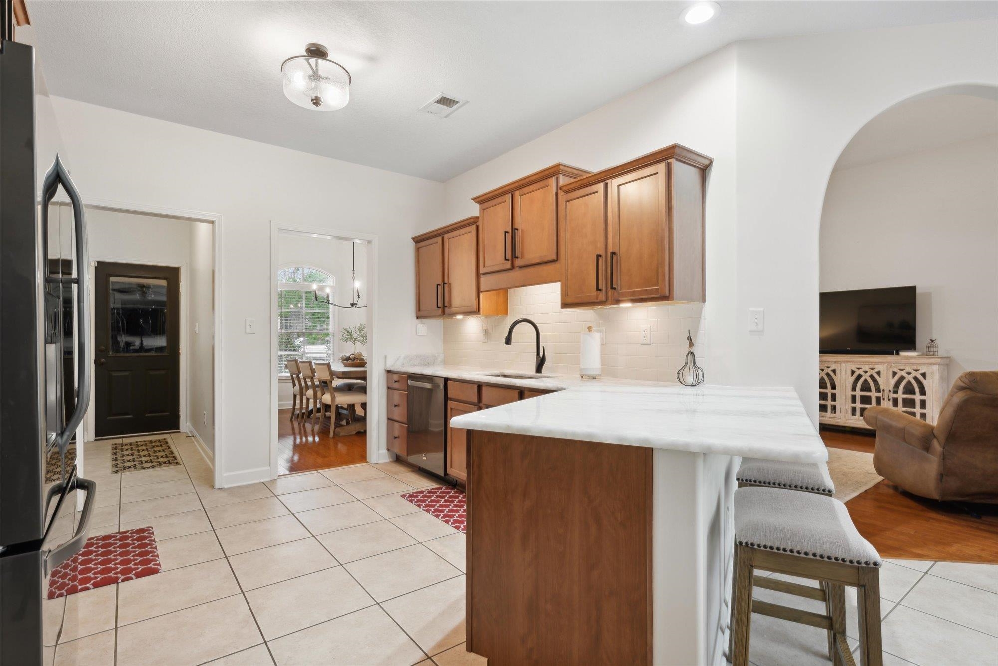 12151 CHAPEL MEADOW LN