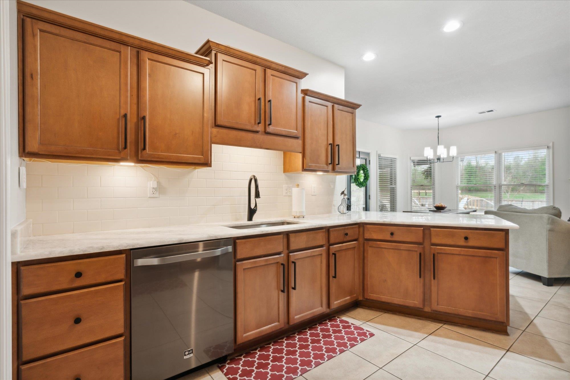 12151 CHAPEL MEADOW LN