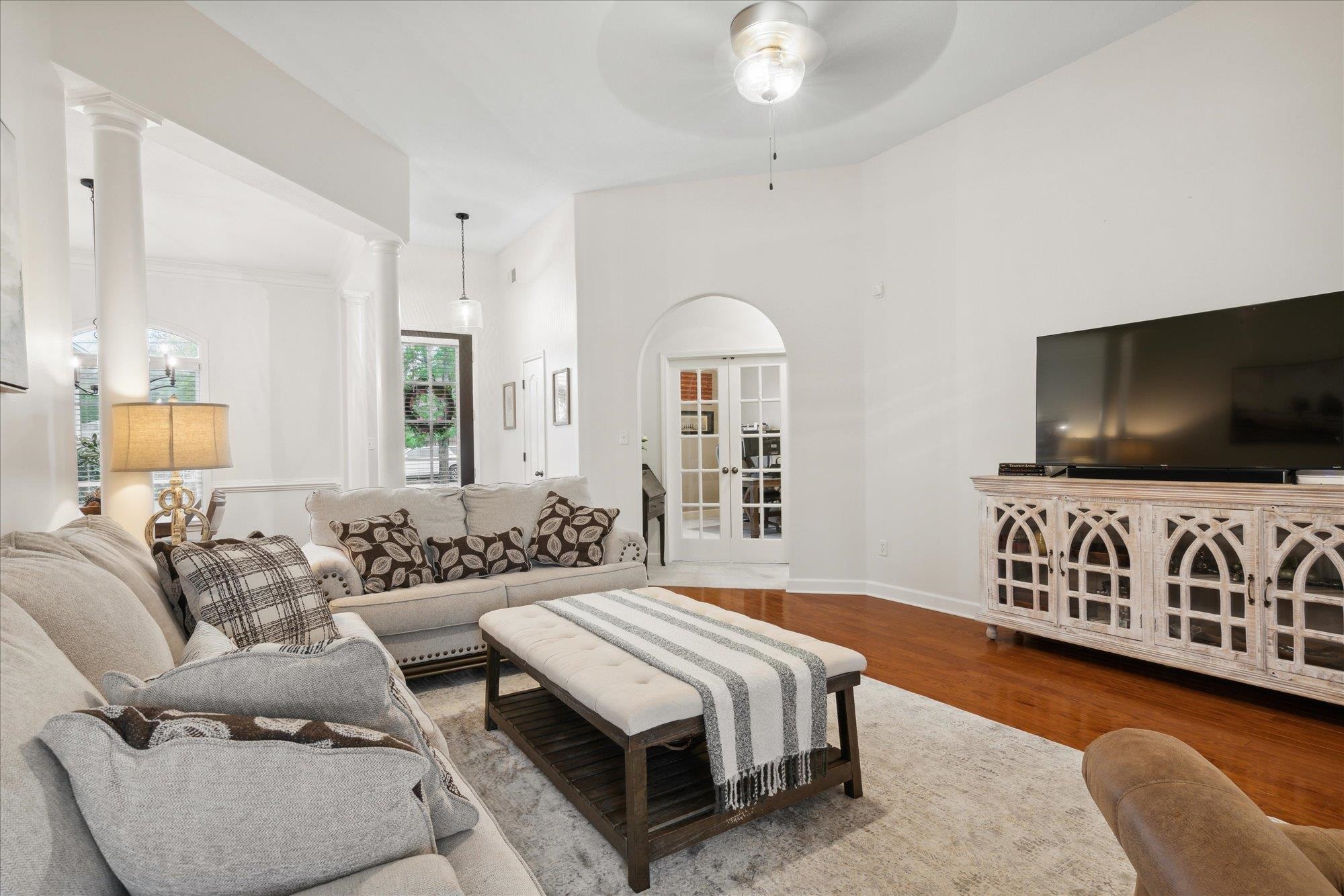 12151 CHAPEL MEADOW LN