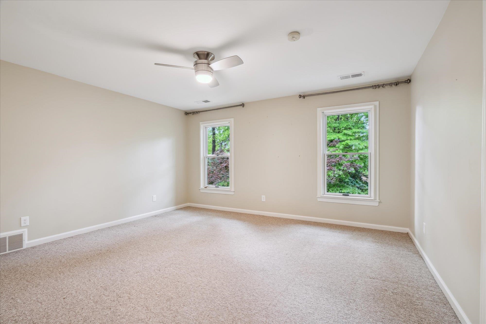 514 LINDSEYWOOD CV
