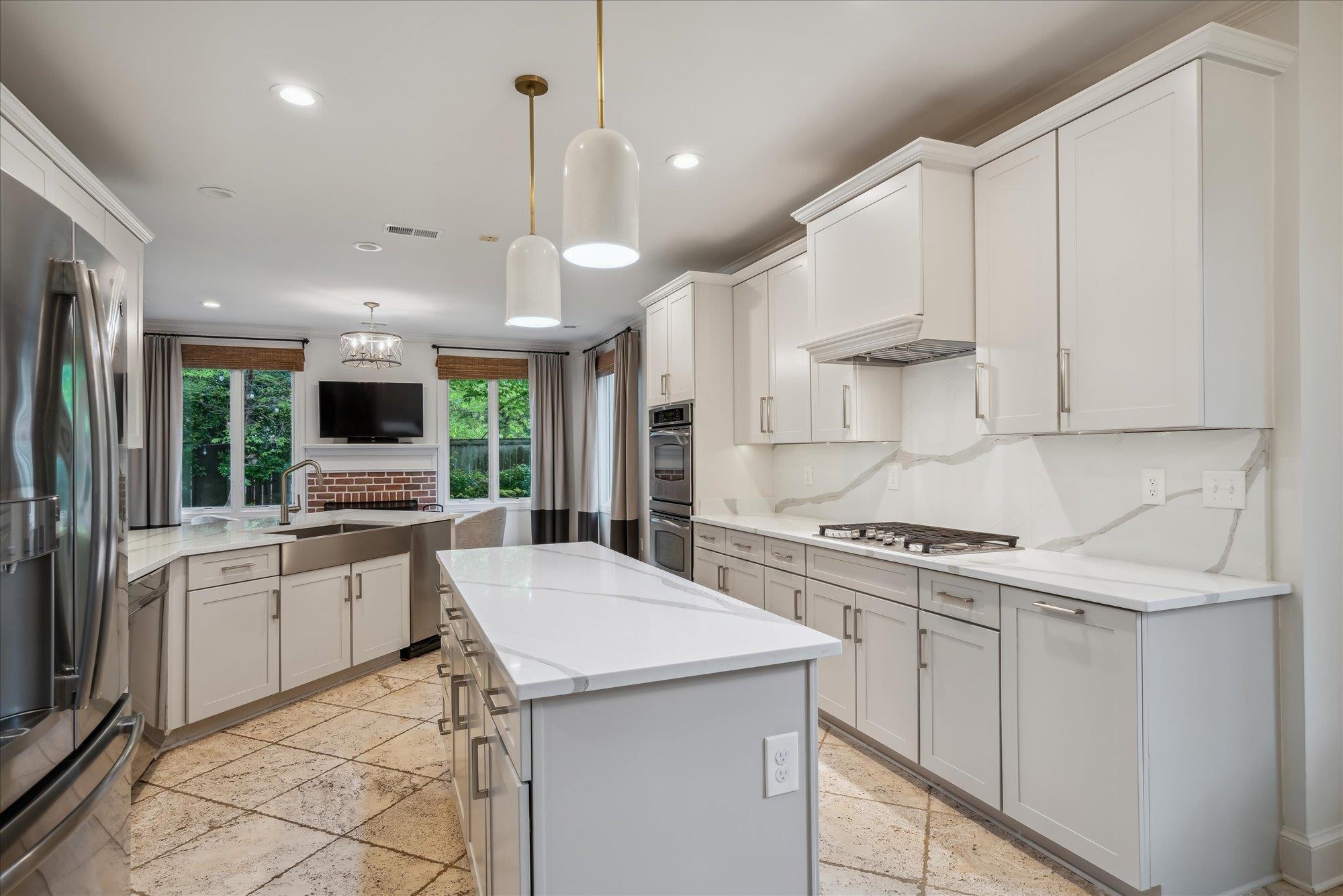 514 LINDSEYWOOD CV