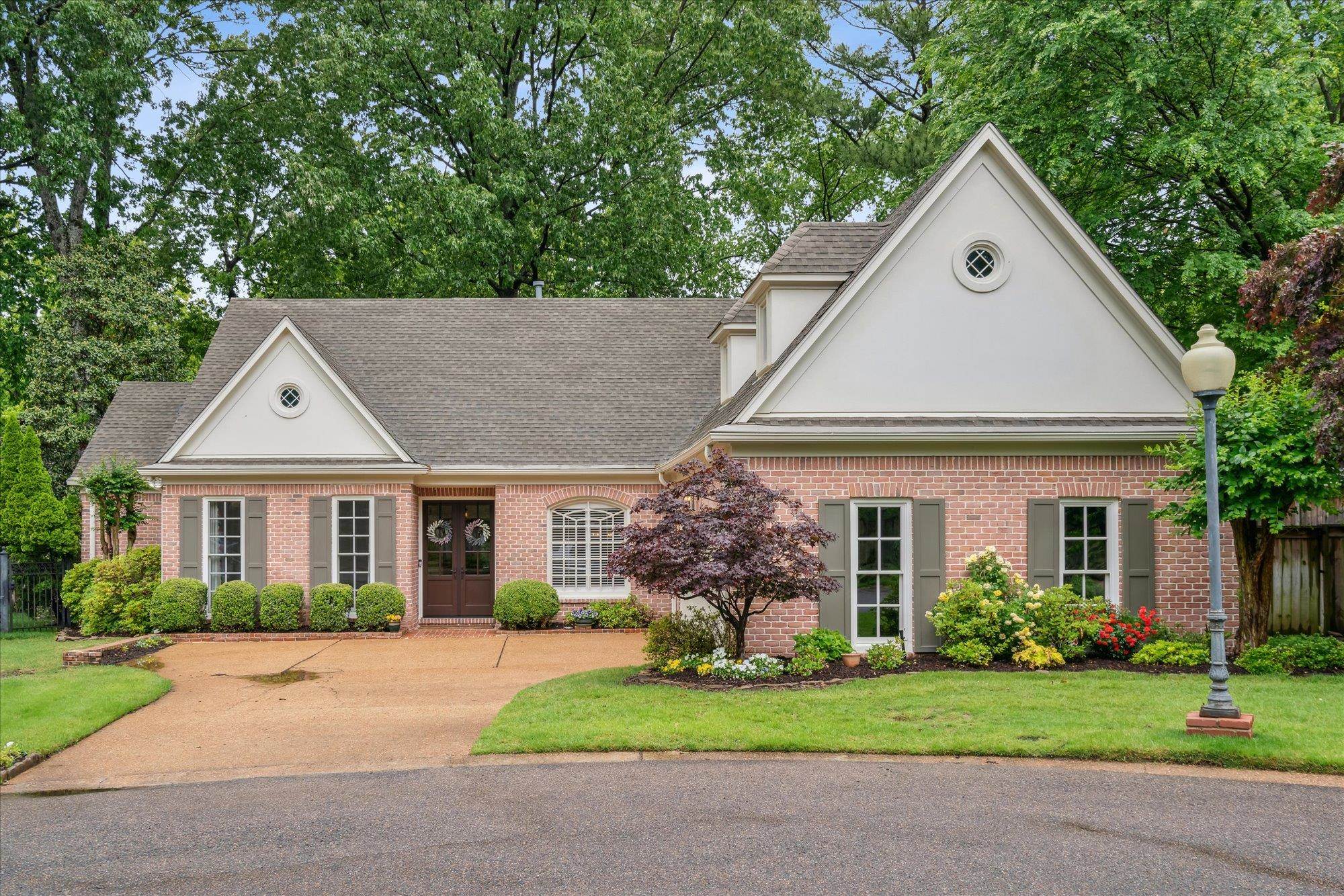 514 LINDSEYWOOD CV