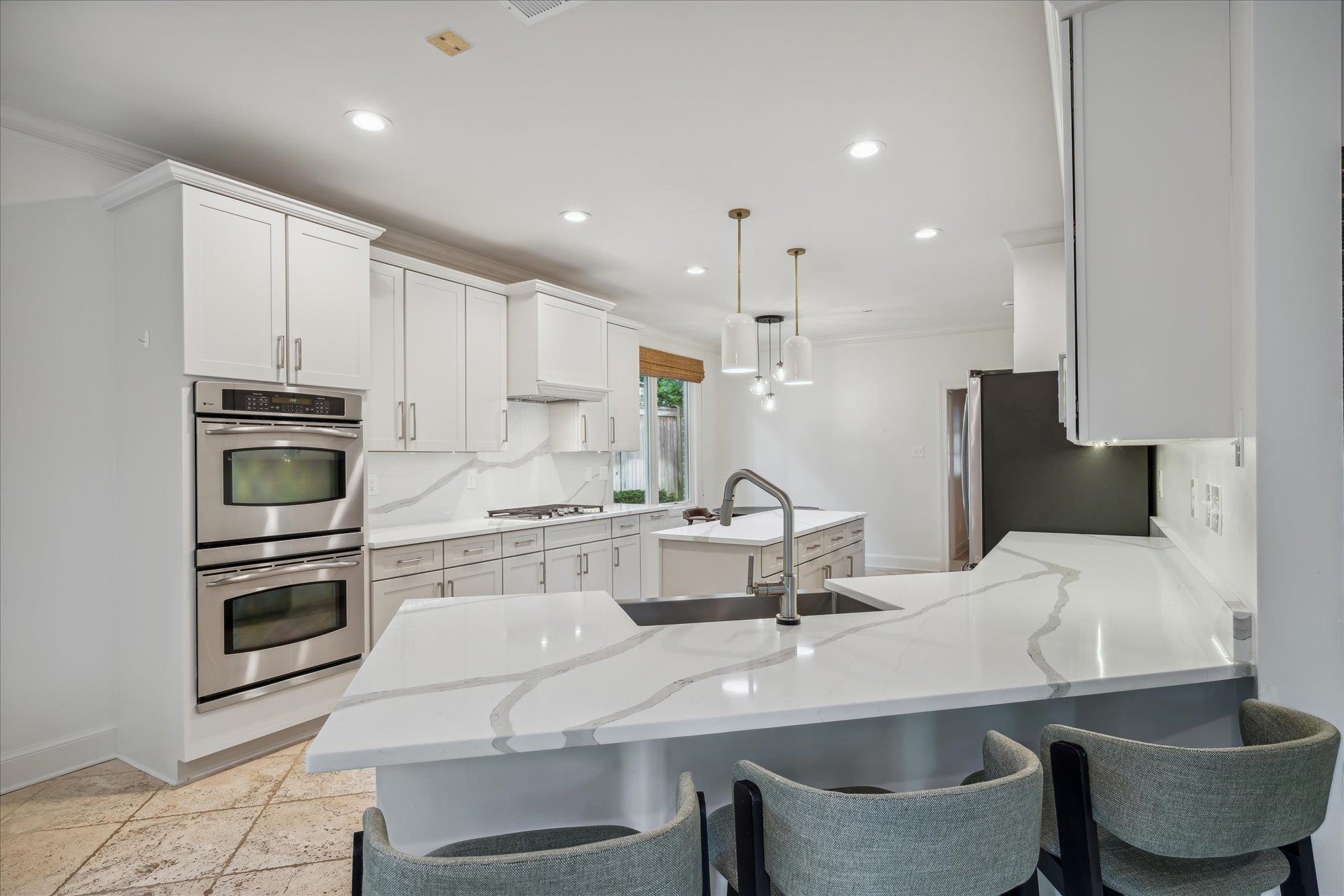 514 LINDSEYWOOD CV