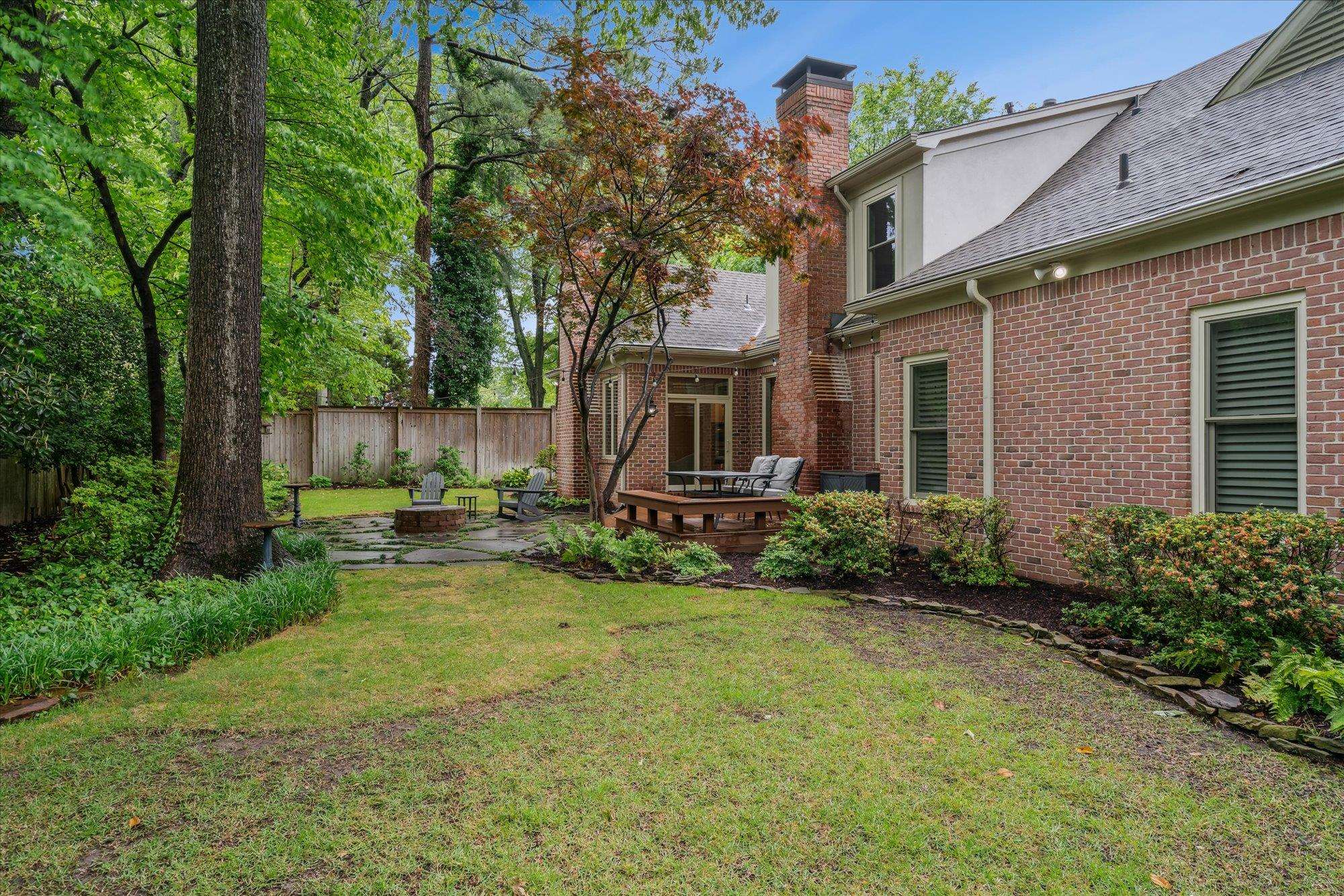 514 LINDSEYWOOD CV