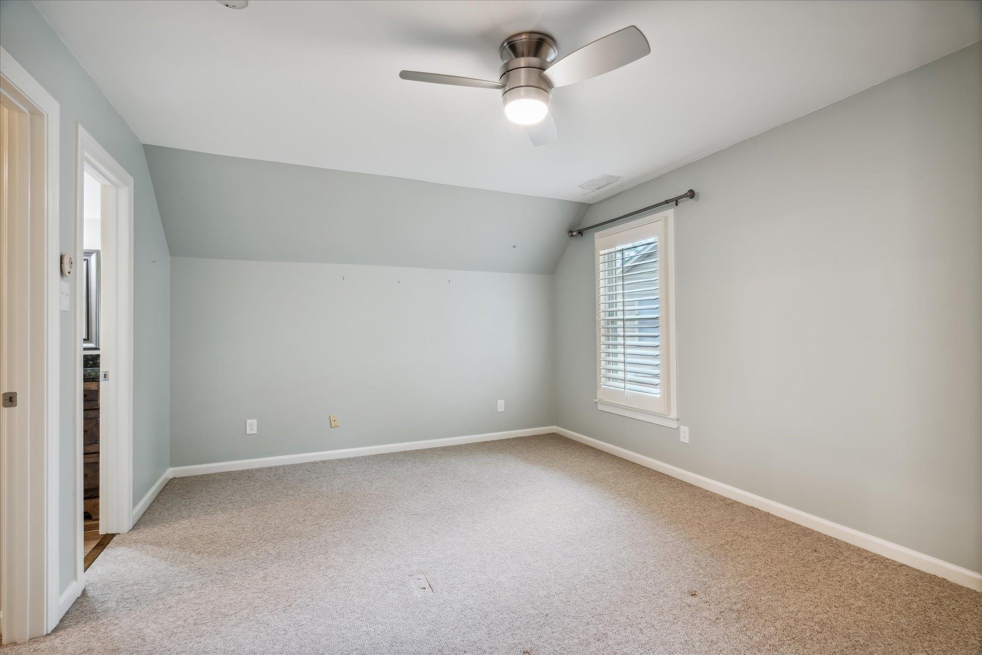 514 LINDSEYWOOD CV