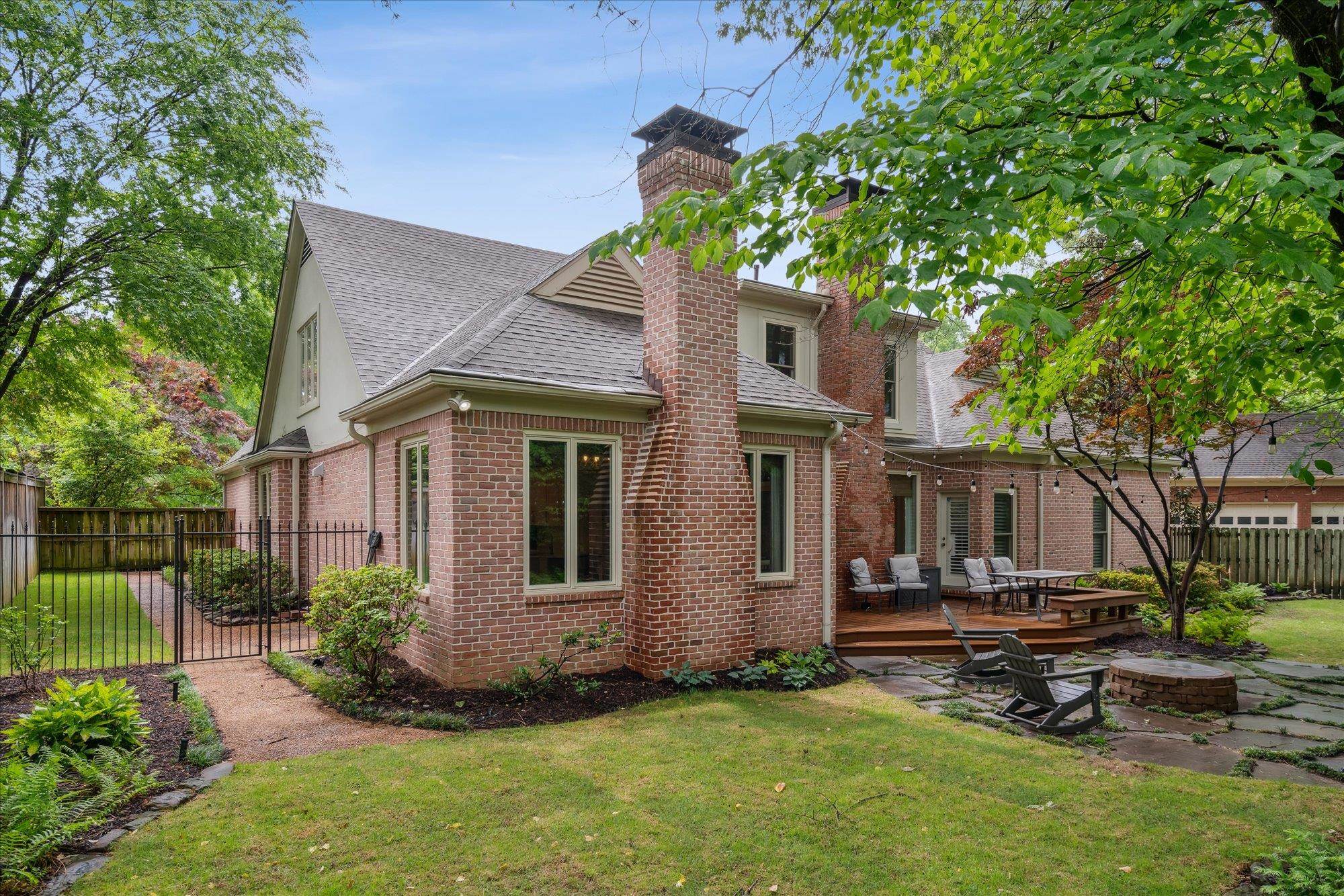 514 LINDSEYWOOD CV