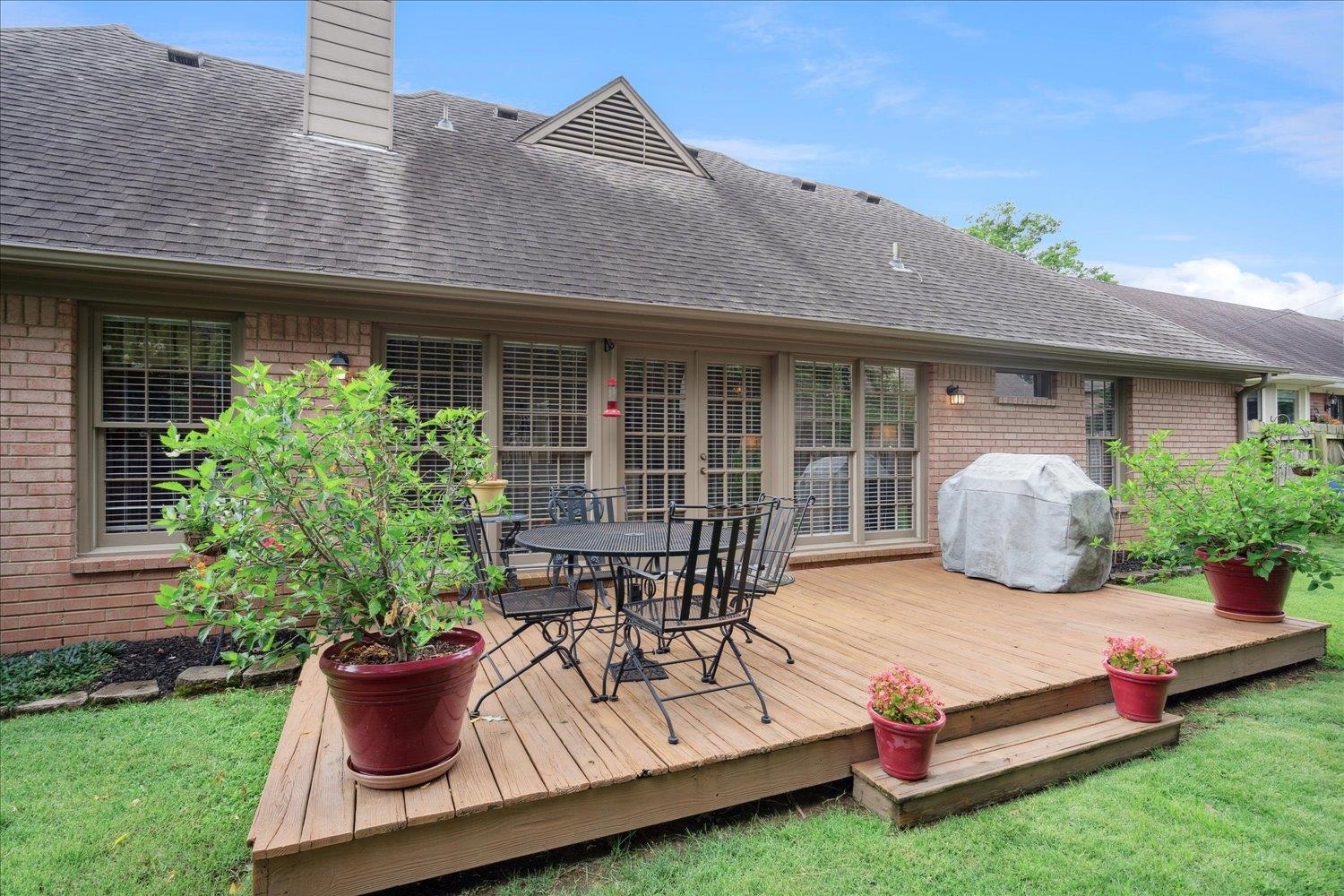 7630 DEXTER HILLS DR