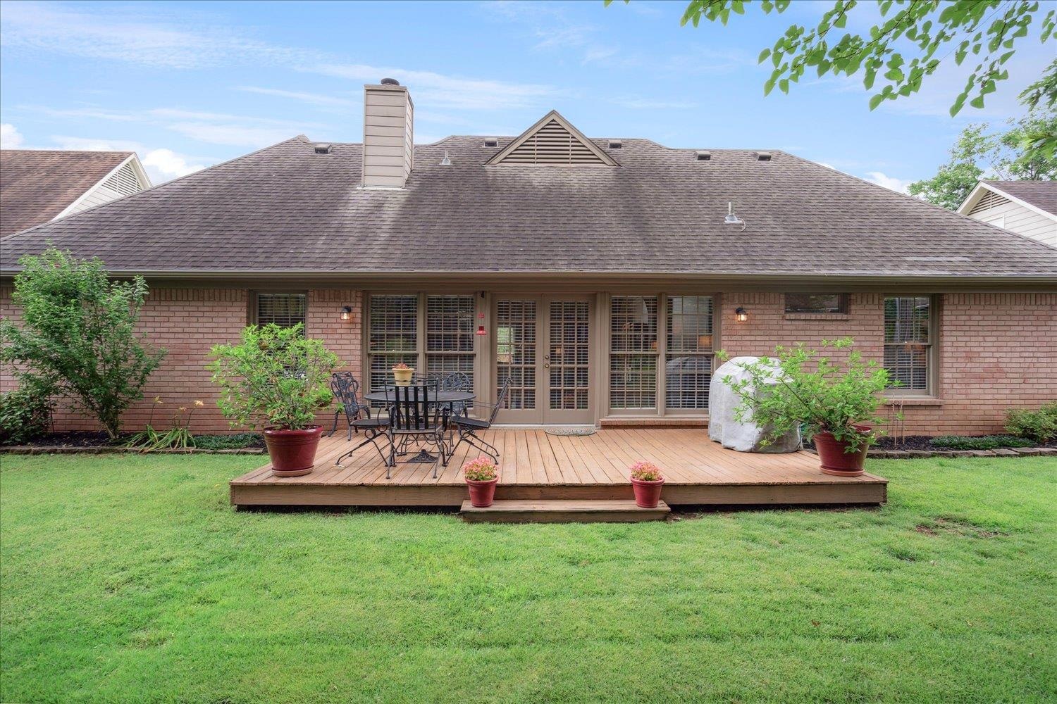 7630 DEXTER HILLS DR