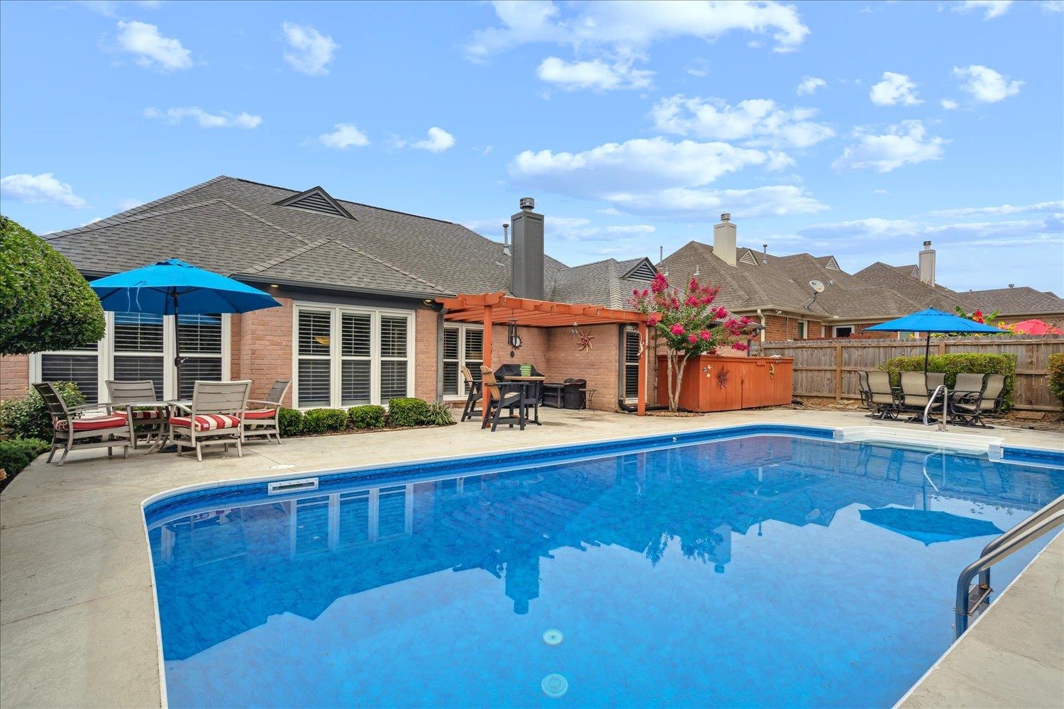 7477 MULLIGAN LN