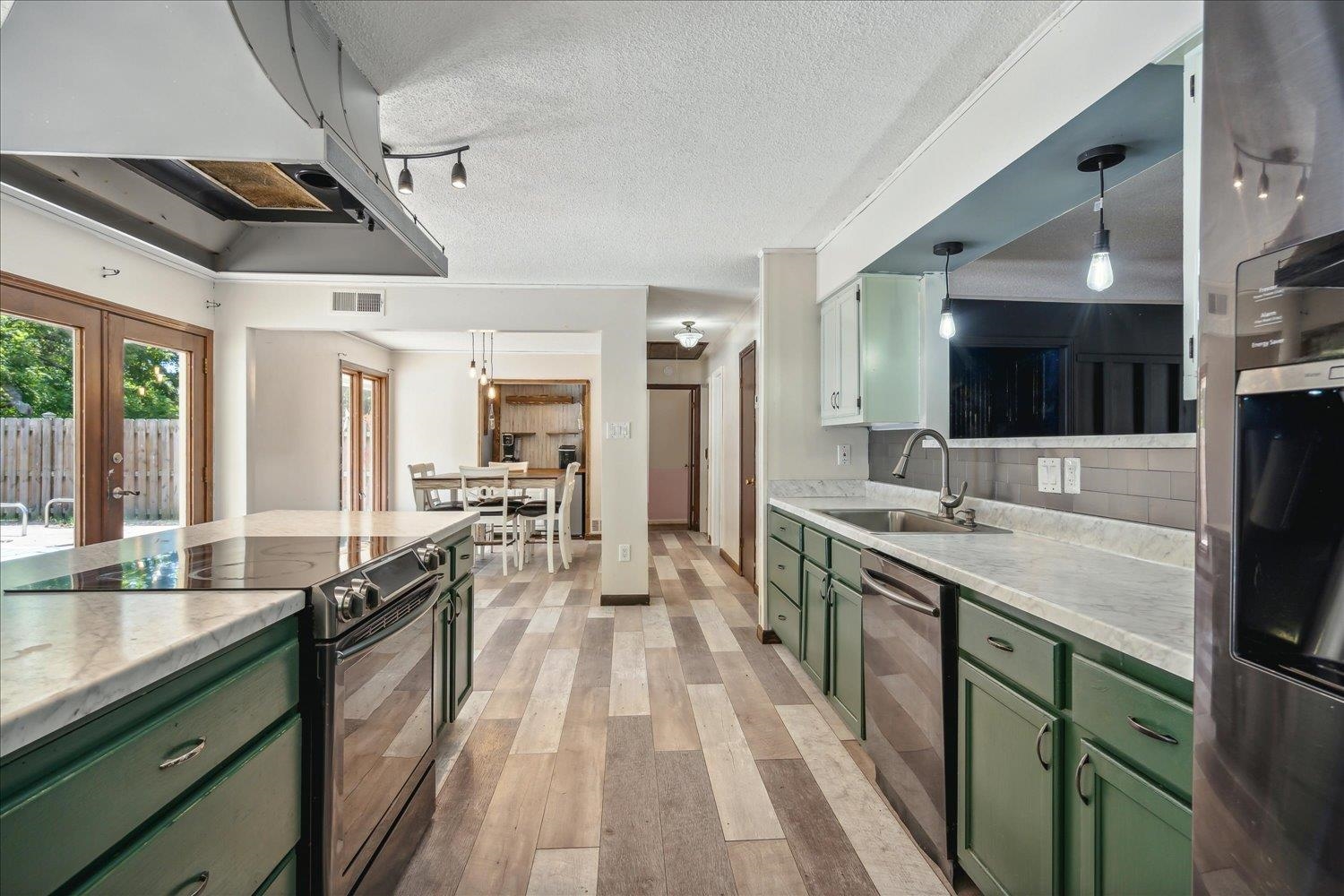 1432 MONASCO DR