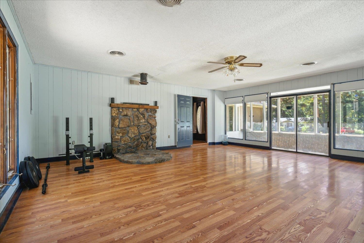 1432 MONASCO DR
