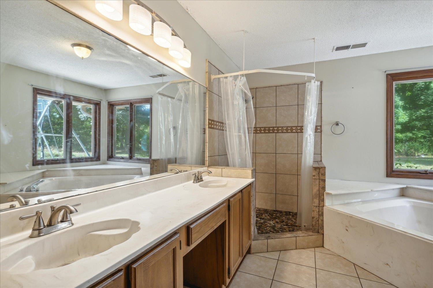 1432 MONASCO DR