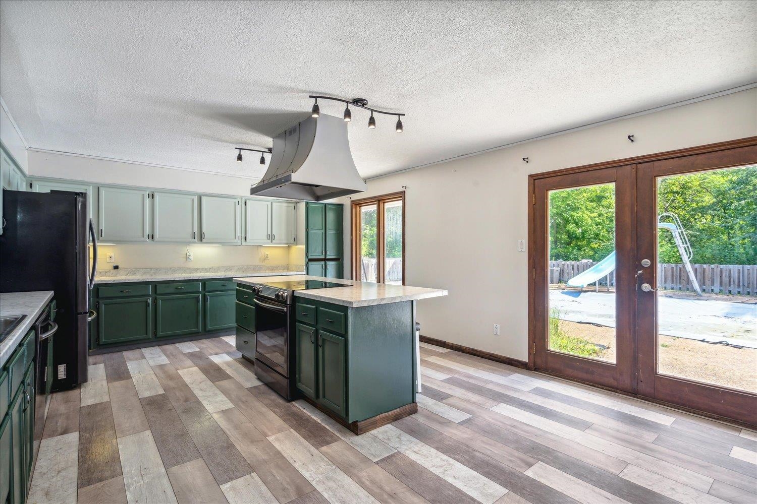 1432 MONASCO DR