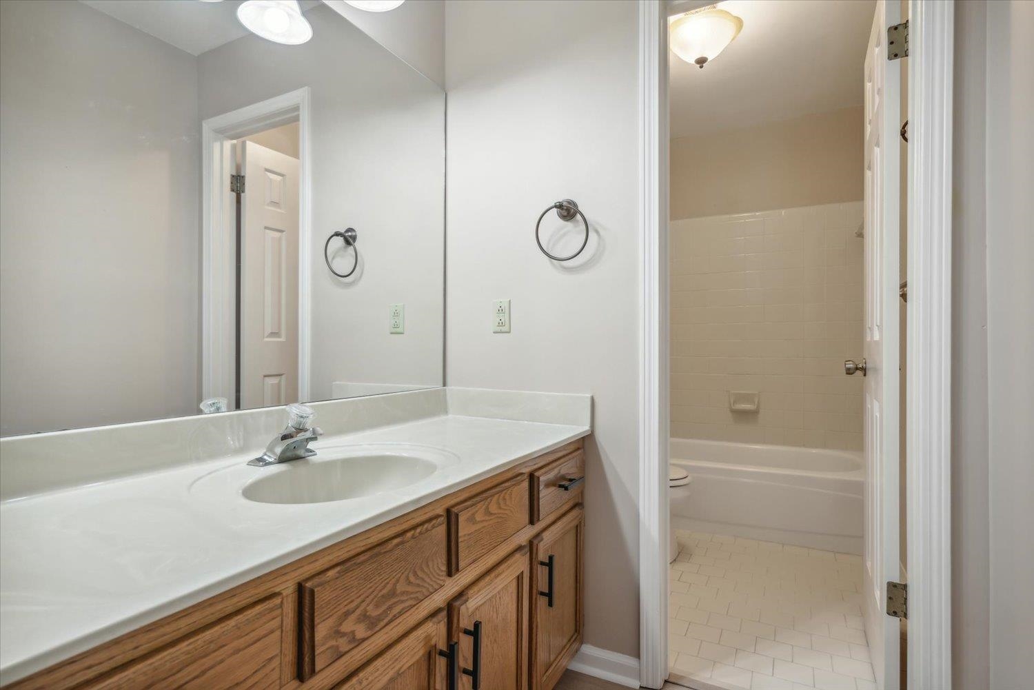 8721 BROWNSFORD CV