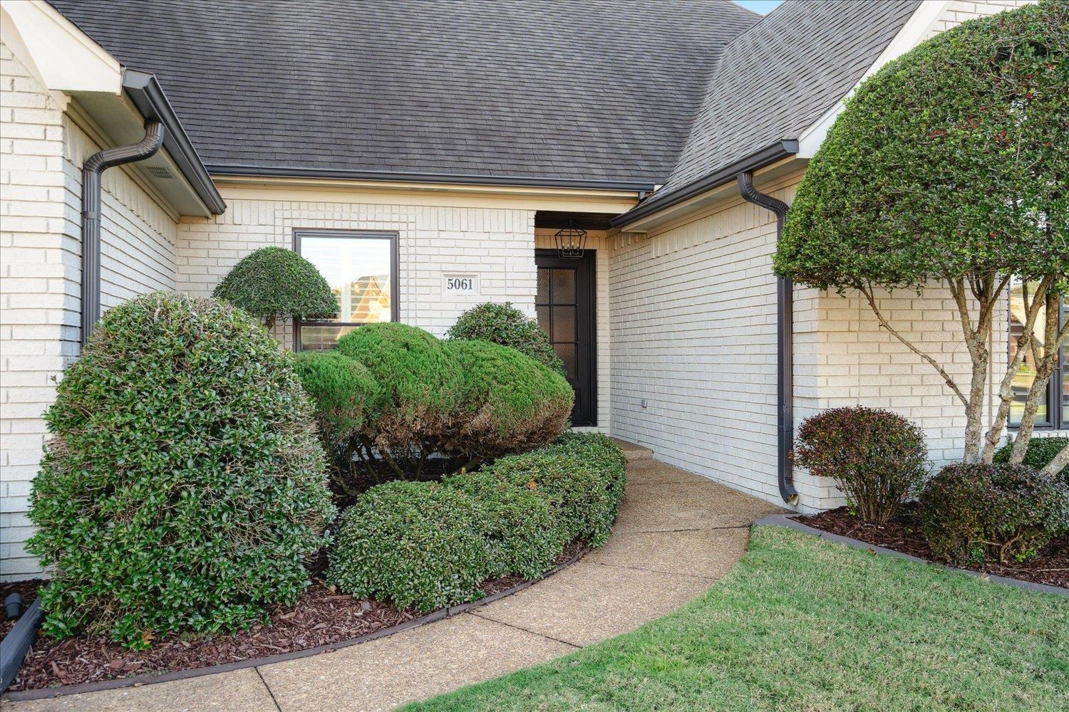 5061 FIREOAK CV