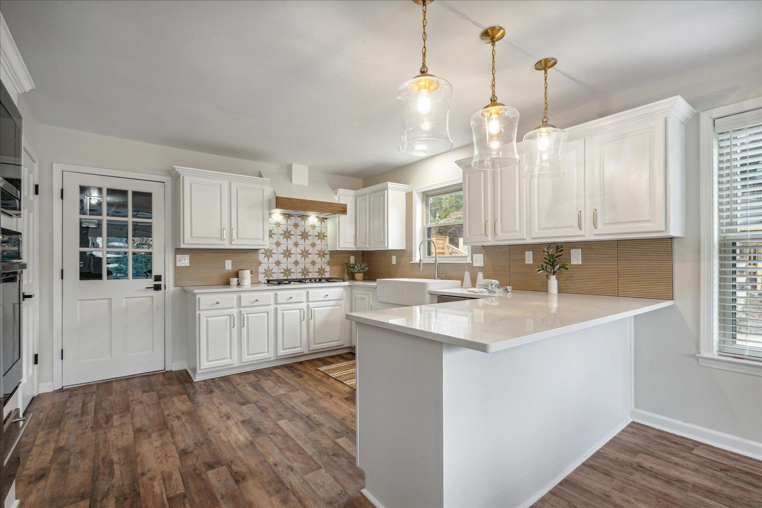 9568 ELM POINT CV