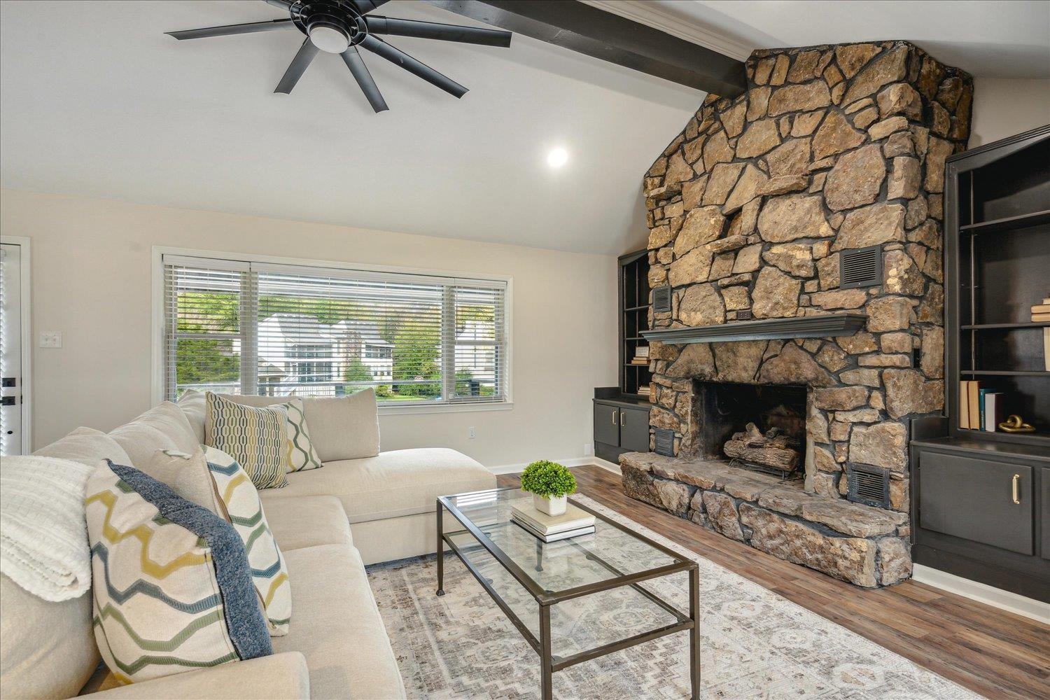 9568 ELM POINT CV