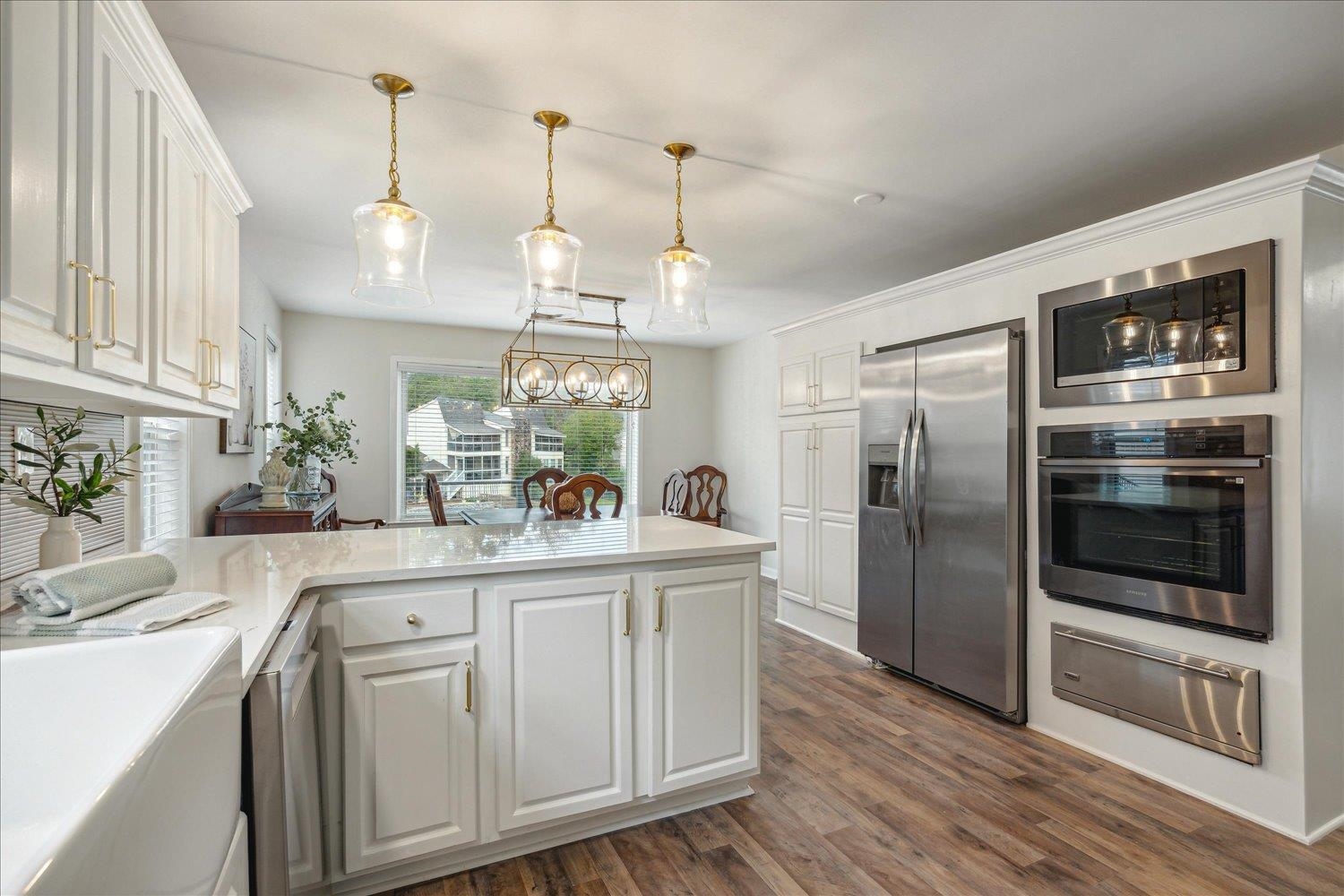 9568 ELM POINT CV