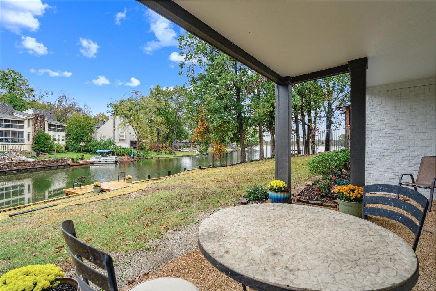 9568 ELM POINT CV