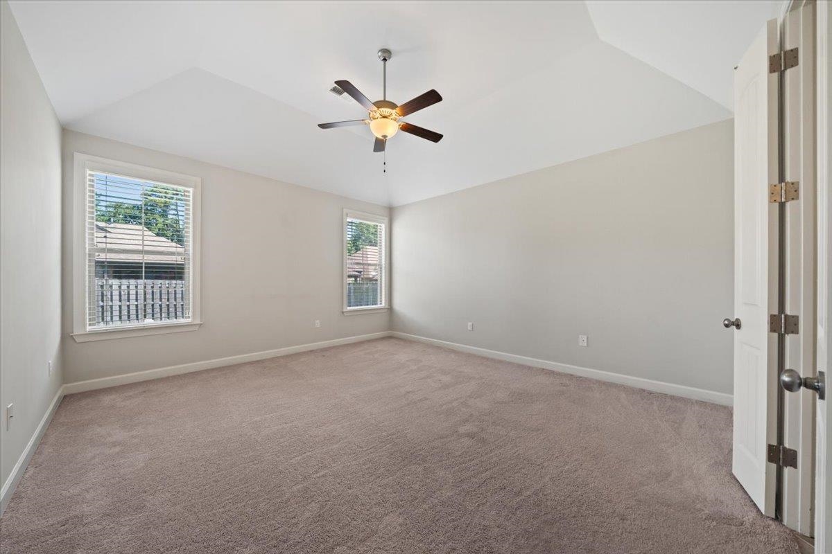 8544 WOODLAND ROSE CIR S