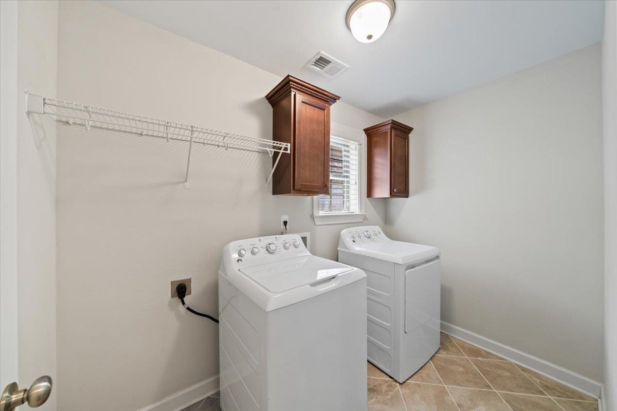 8544 WOODLAND ROSE CIR S
