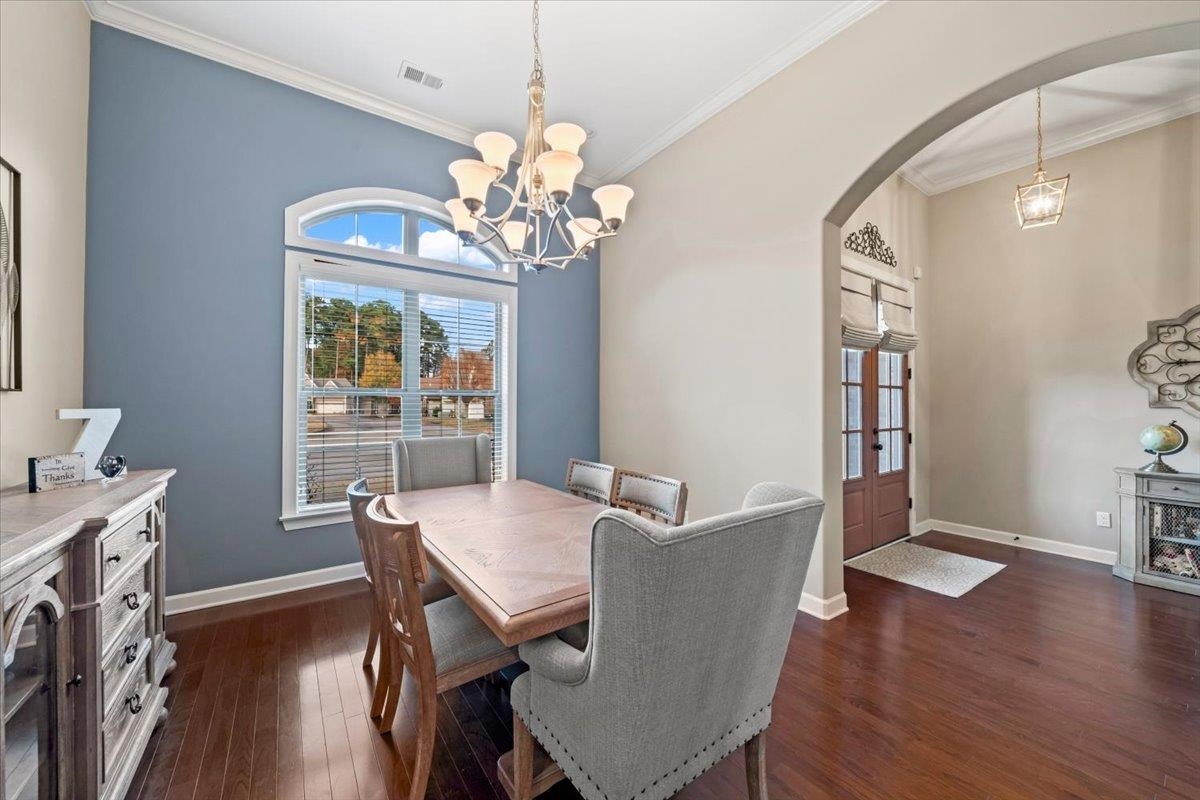 8571 WOODLAND ROSE CIR S