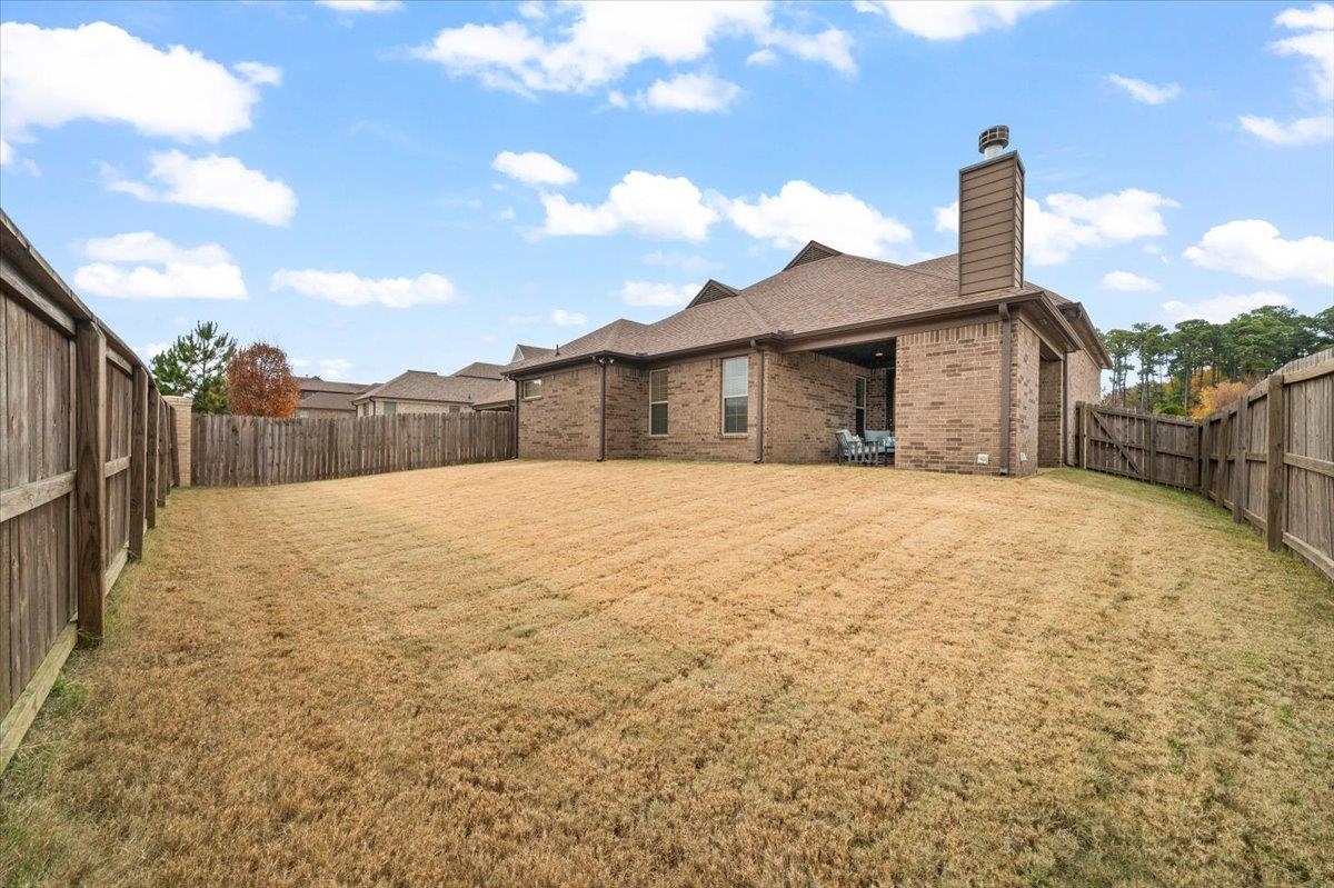 8571 WOODLAND ROSE CIR S