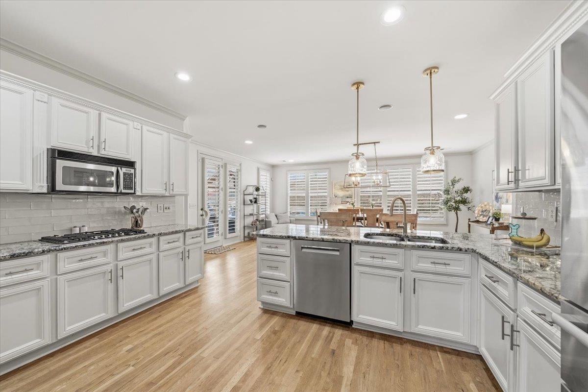 10191 HERONS LANDING CV