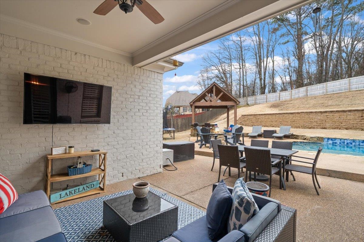 10191 HERONS LANDING CV