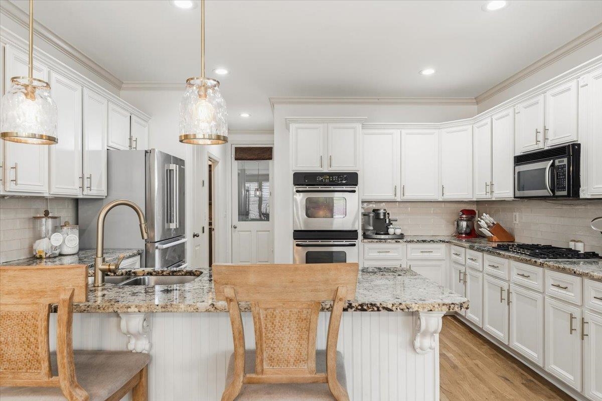 10191 HERONS LANDING CV