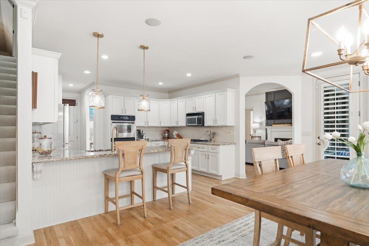 10191 HERONS LANDING CV