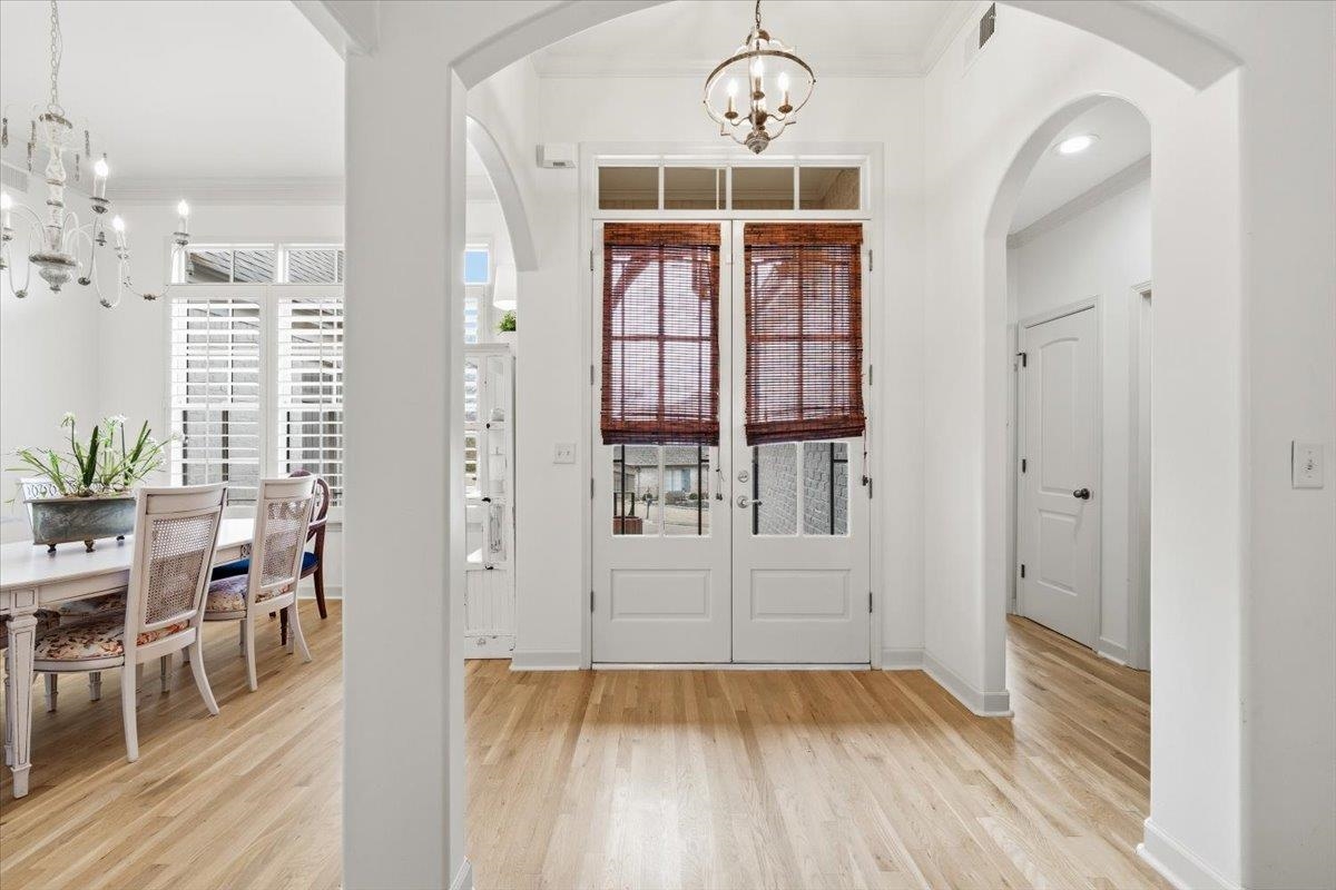 10191 HERONS LANDING CV