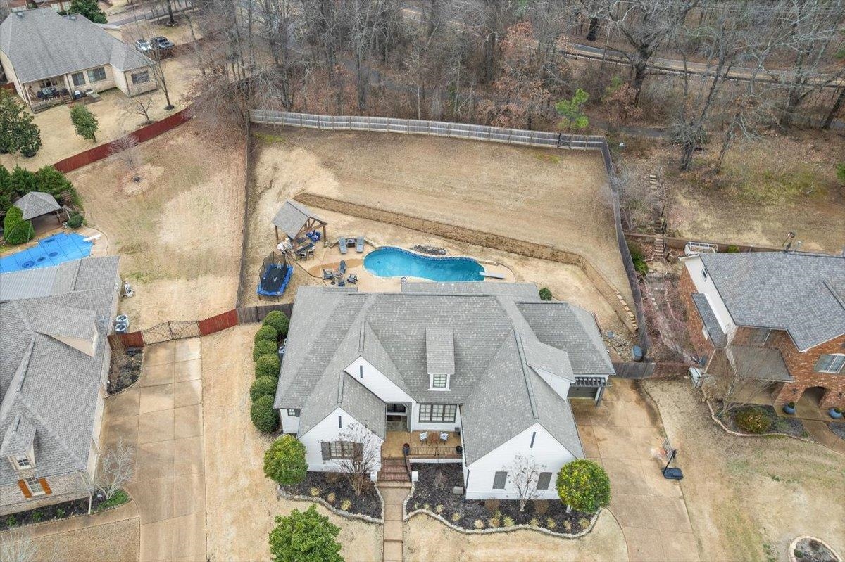 10191 HERONS LANDING CV