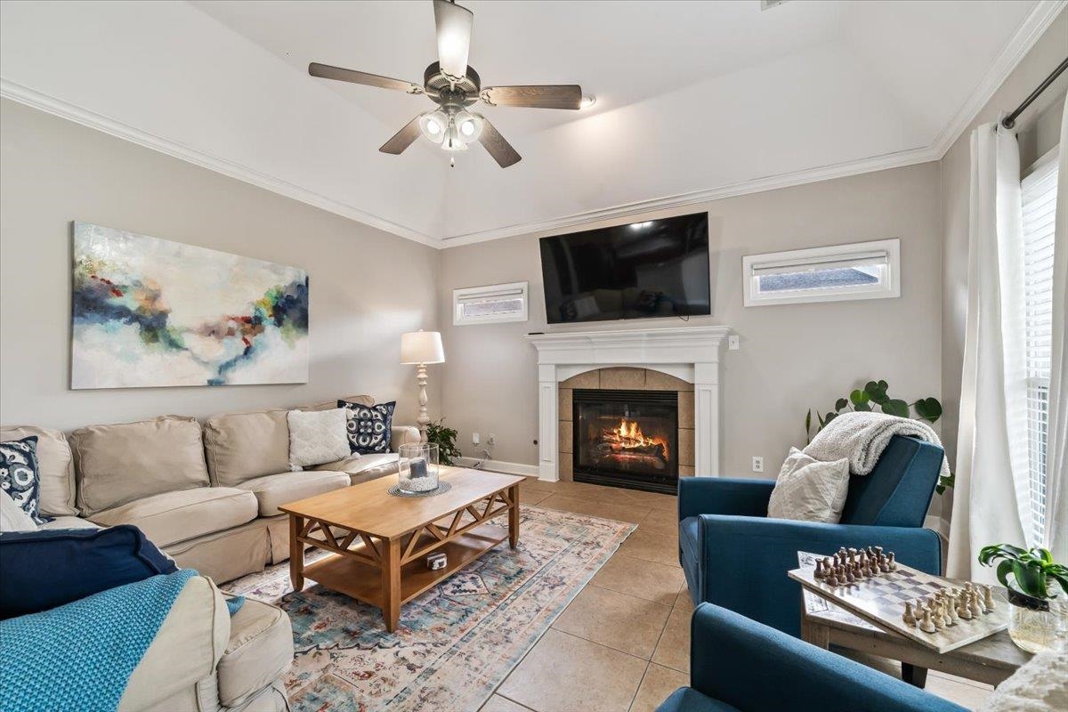 4177 HERONS POND LN