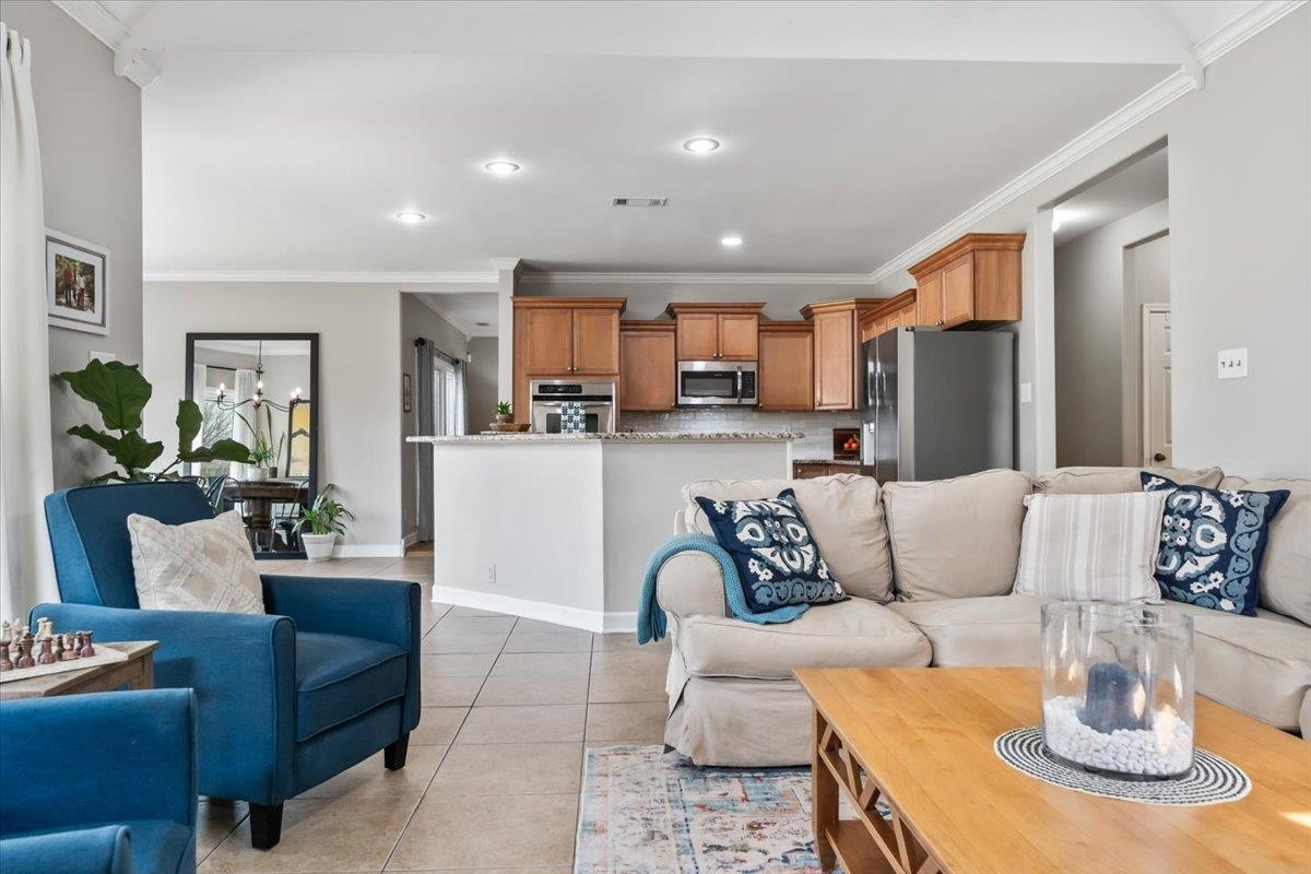 4177 HERONS POND LN