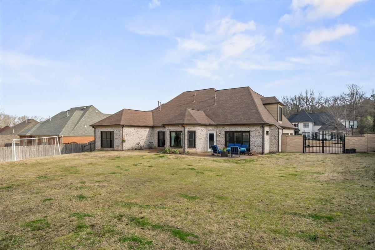 4177 HERONS POND LN