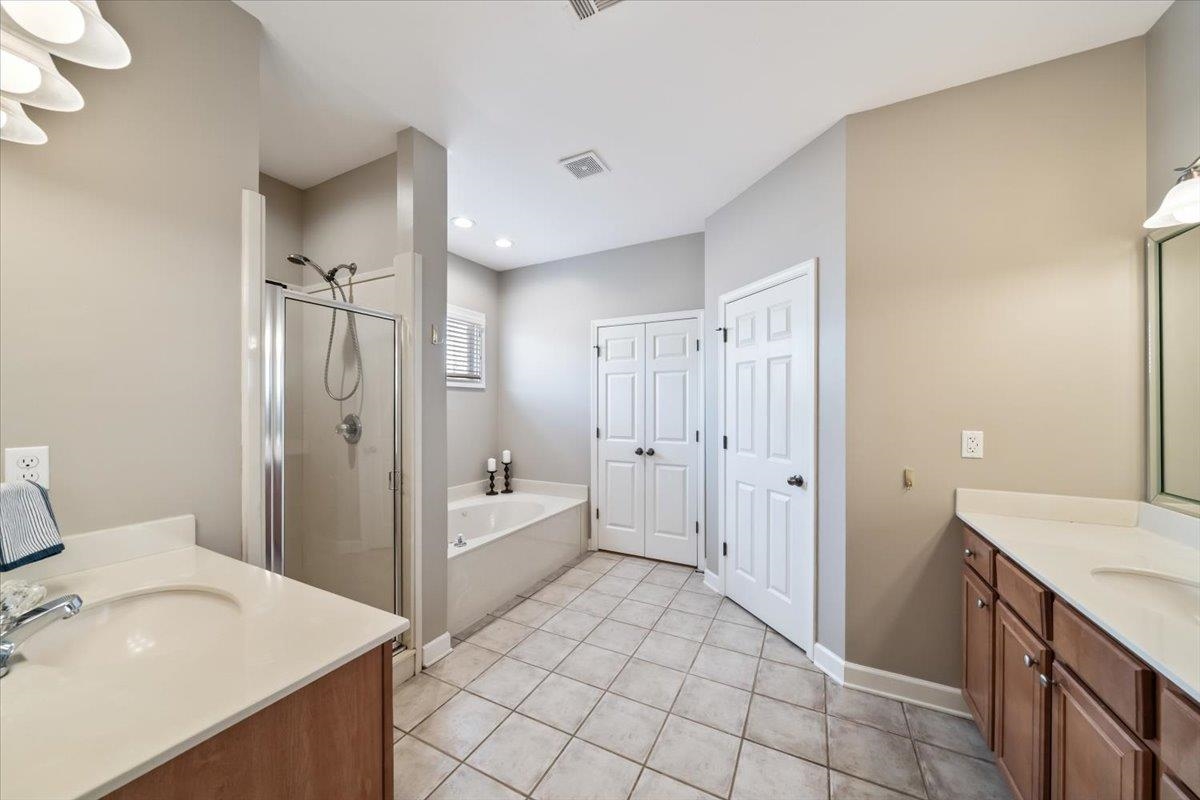 4177 HERONS POND LN
