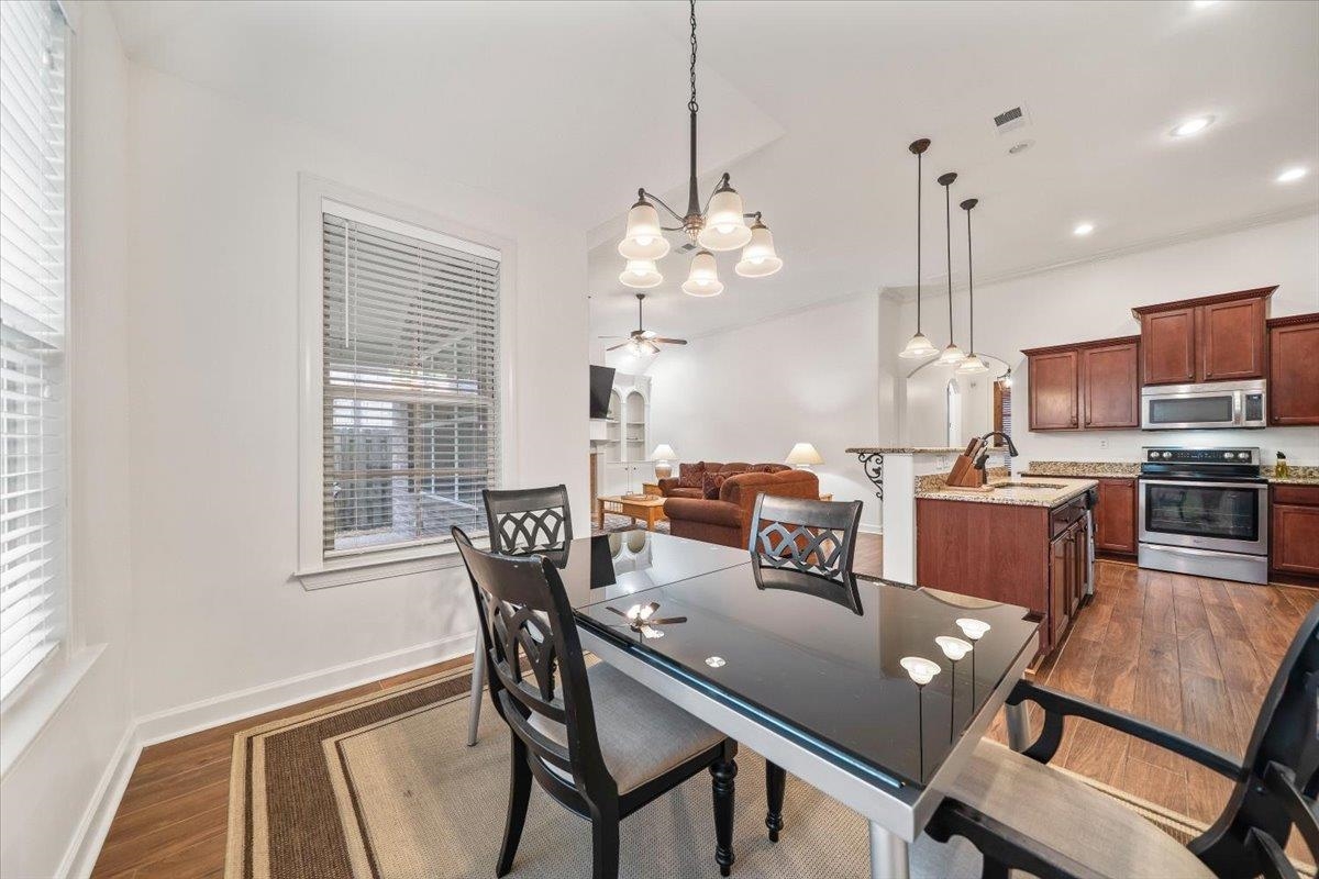8558 WOODLAND ROSE CIR S
