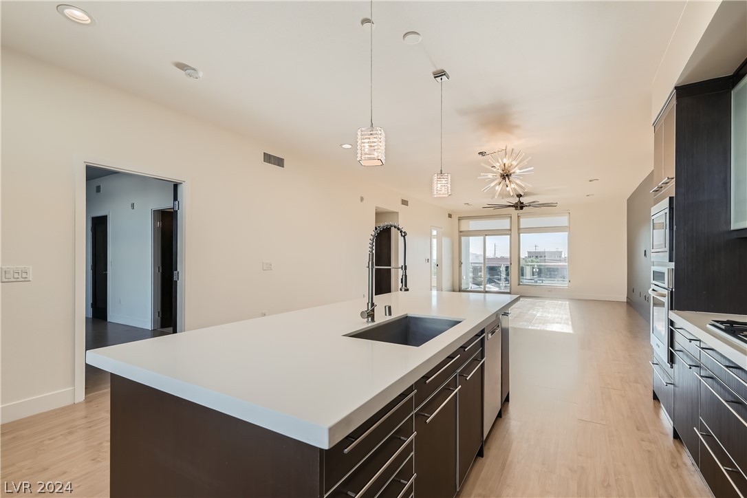 8925 West Flamingo Road 323