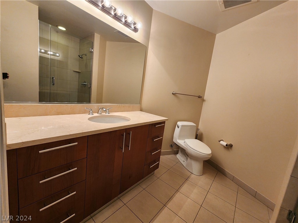 200 West Sahara Avenue 2305