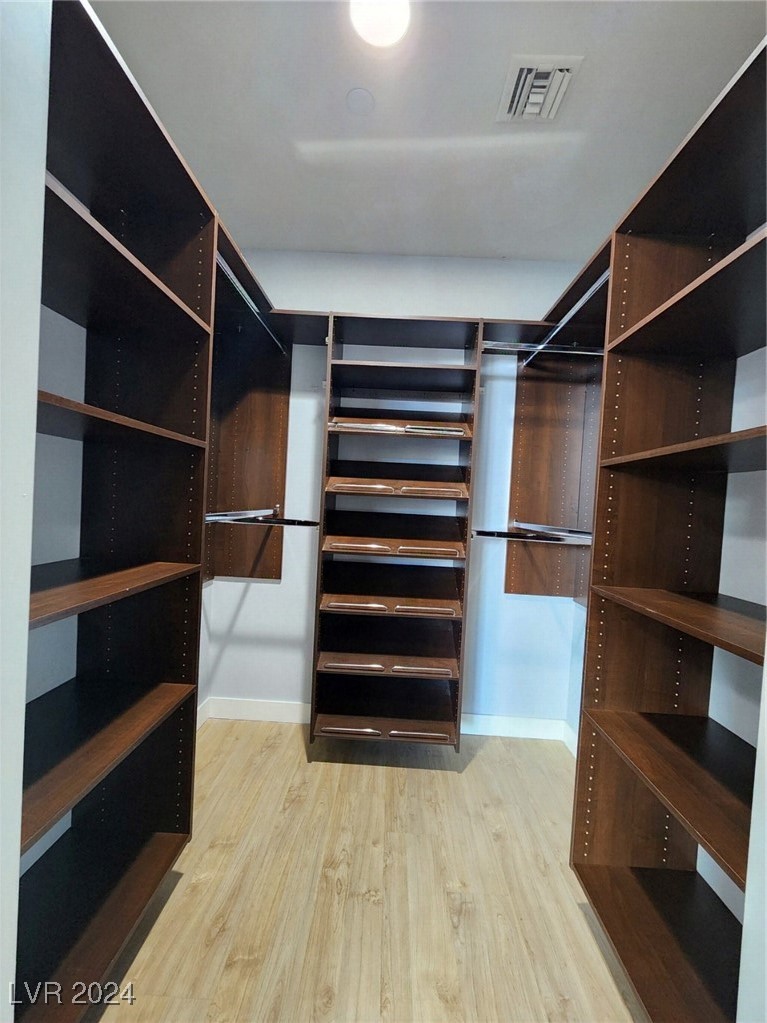 8925 West Flamingo Road 221