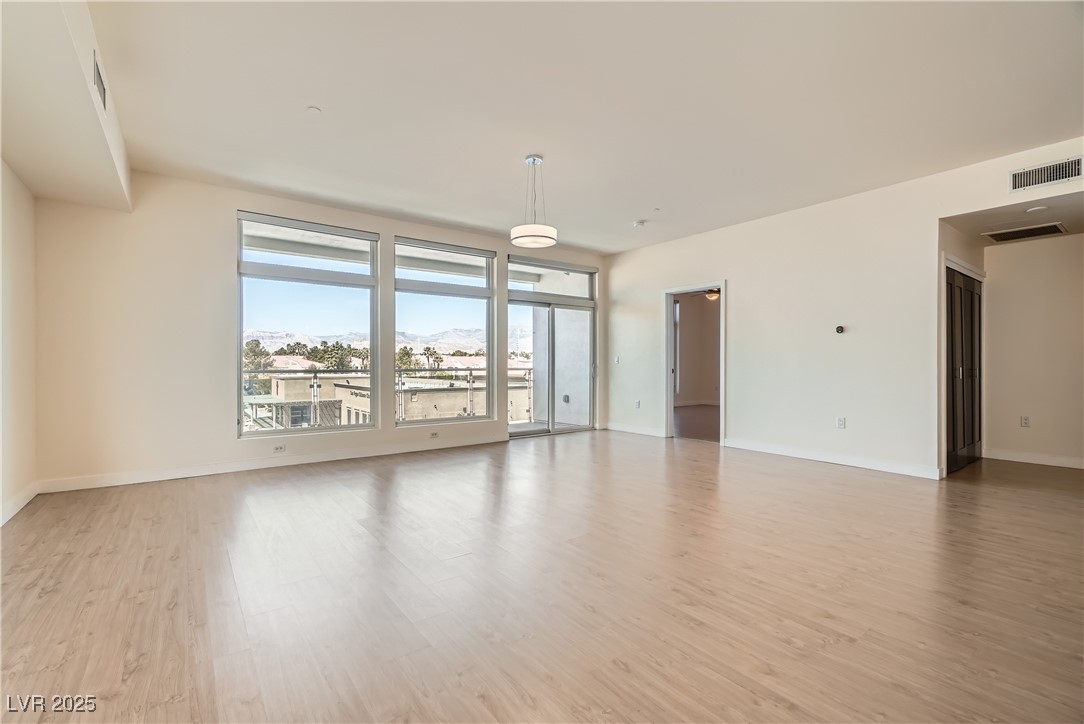 8925 West Flamingo Road 312