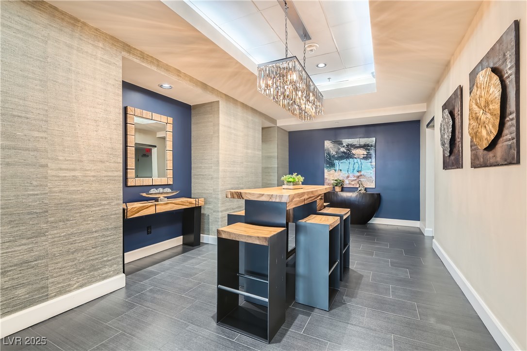 200 West Sahara Avenue 1102