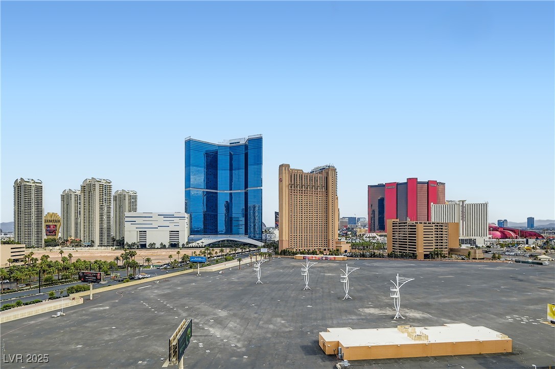 200 West Sahara Avenue 1102